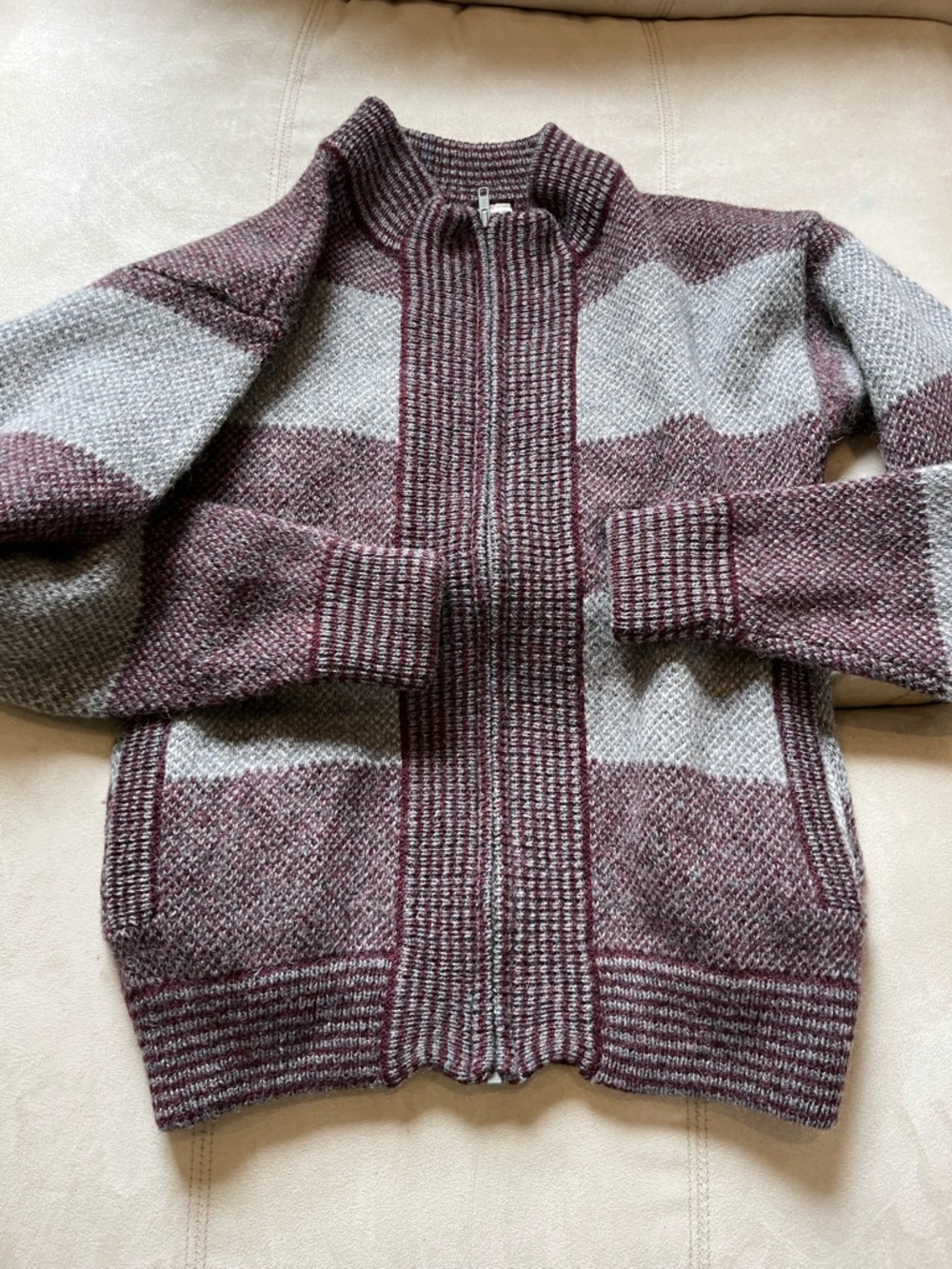 Portia 100% Shetland Wool Striped Heavy Knit Sweater - Burgundy & Light Gray